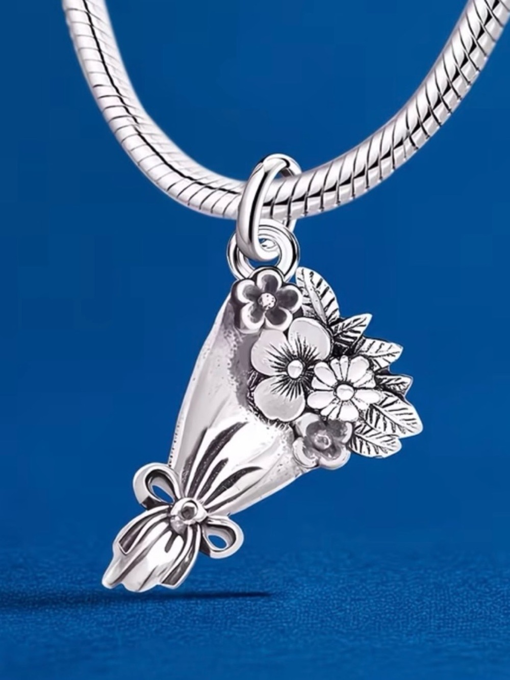 Sterling Silver Floral Bouquet Charm Pendant
